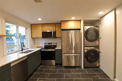 730 Broadway #2, Kingston, NY 12401 - Photo 4