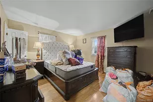 7 Cabot Ave, White Plains, NY 10523 - Photo 12