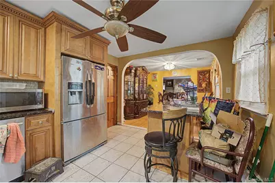 7 Cabot Avenue, White Plains, NY 10523 - Photo 10