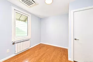2561 Fenton Ave, Bronx, NY 10469 - Photo 16
