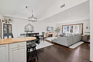 2125 Franklin Ave, East Meadow, NY 11554 - Photo 6