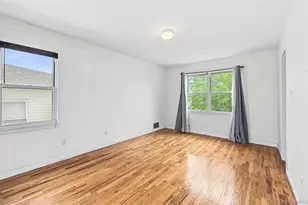143-21 22nd Ave, Whitestone, NY 11357 - Photo 8