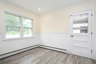 60 Smith St, Glen Cove, NY 11542 - Photo 14