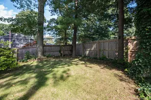 208 Melville Rd, South Huntington, NY 11746 - Photo 22