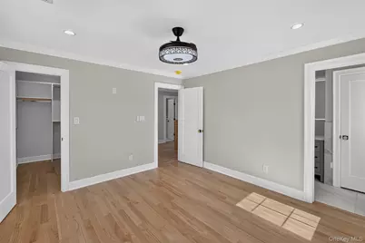 [Address not provided], Valley Stream, NY 11580 - Photo 28