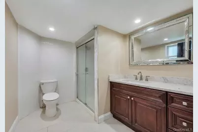 164-26 Grand Central Parkway, Jamaica, NY 11432 - Photo 34