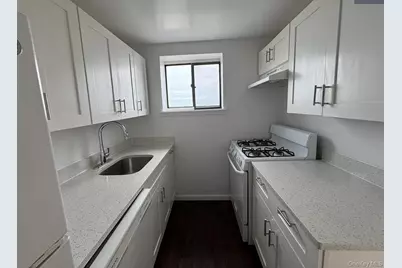 145-18 34th Avenue #6E, Flushing, NY 11354 - Photo 4