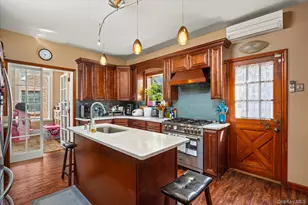 82-73 Beverly Rd, Kew Gardens, NY 11415 - Photo 20