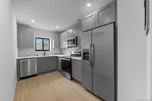 443 Effingham Ave, Bronx, NY 10473 - Photo 6