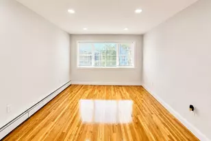 2887 Lamport Pl, Bronx, NY 10465 - Photo 18