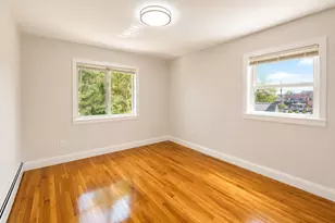 2887 Lamport Pl, Bronx, NY 10465 - Photo 8