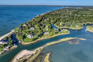 1455 Cedar Point Dr E, Southold, NY 11971 - Photo 20