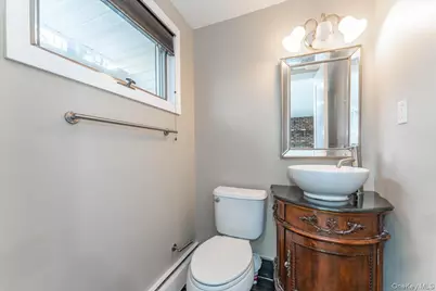 1066 Cedarhurst Street, Woodmere, NY 11581 - Photo 14