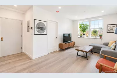 1652 Stillwell Avenue #2B, Brooklyn, NY 11223 - Photo 2