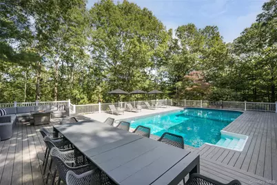 30 Squires Boulevard, Hampton Bays, NY 11946 - Photo 20