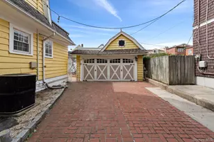 12-40 Beech Ct, College Point, NY 11356 - Photo 16