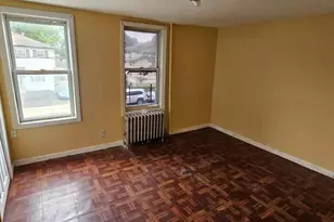 111-11 157th St, Jamaica, NY 11433 - Photo 2