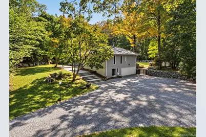 25 Hissarlik Way, Bedford, NY 10506 - Photo 38