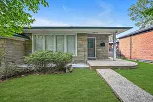 209-11 85th Ave, Hollis, NY 11427 - Photo 2