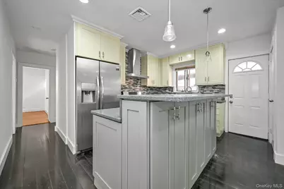 20911 85th Avenue, Hollis, NY 11427 - Photo 6
