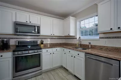 3 Woodside Terrace, Poughkeepsie, NY 12603 - Photo 20