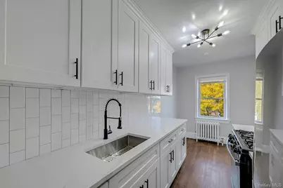 10 Oakridge Place #5D, Eastchester, NY 10709 - Photo 4