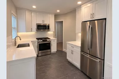 164 Fairview Boulevard, Hempstead, NY 11550 - Photo 6