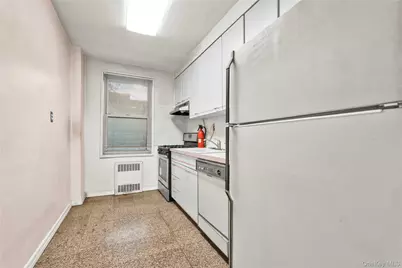26-21 Union Street #2C, Flushing, NY 11354 - Photo 10