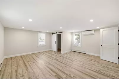 24 Flagpole Lane, East Setauket, NY 11733 - Photo 10