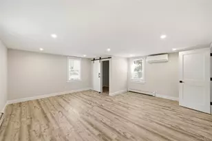 24 Flagpole Ln, East Setauket, NY 11733 - Photo 10