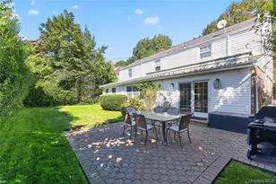 108 Kingsbury Rd, Garden City, NY 11530 - Photo 36