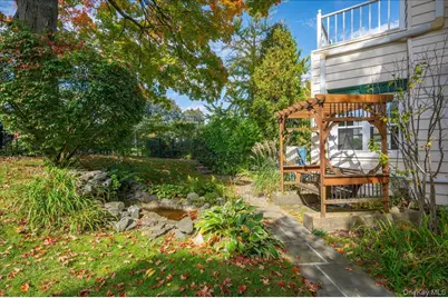 7 Thompson Street, Tuckahoe, NY 10707 - Photo 32