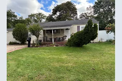 1515 Emkay Street, Bay Shore, NY 11706 - Photo 2