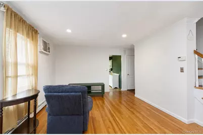 10 Hitchcock Avenue, New York, NY 10306 - Photo 10