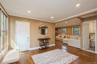 18 Juniper Pl, Huntington, NY 11743 - Photo 6