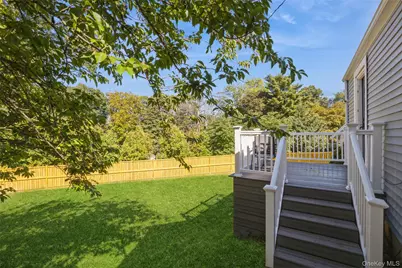 18 Juniper Place, Huntington, NY 11743 - Photo 36