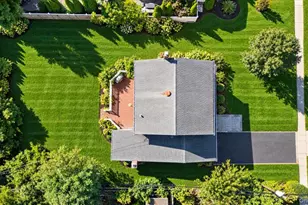 65 Genesee Dr, Commack, NY 11725 - Photo 2
