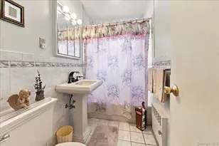 1912 Hone Ave, Bronx, NY 10461 - Photo 8