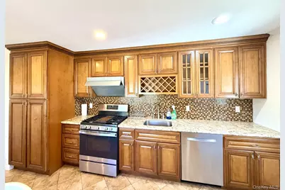 4 Longbow Lane, South Setauket, NY 11720 - Photo 8