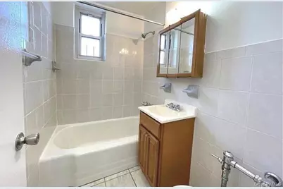 42-25 65th Place #4G, Woodside, NY 11377 - Photo 6