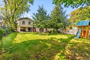 2928 Charlotte Dr, Merrick, NY 11566 - Photo 46