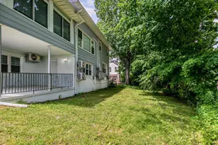 130 Lasalle Dr, Yonkers, NY 10710 - Photo 30