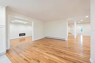 52 March Ct, Selden, NY 11784 - Photo 18
