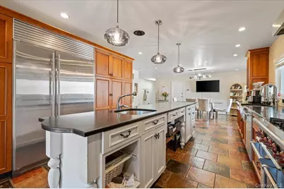 636 Diane Place, Woodmere, NY 11581 - Photo 6