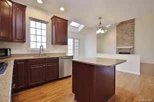 615 Creekside Ln, Fishkill, NY 12524 - Photo 6