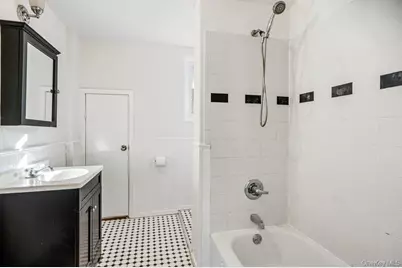 26 Northridge Street, Patchogue, NY 11772 - Photo 22