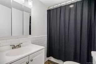 26 Northridge St, Patchogue, NY 11772 - Photo 14