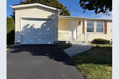 1 Limetree Drive, Manorville, NY 11949 - Photo 6