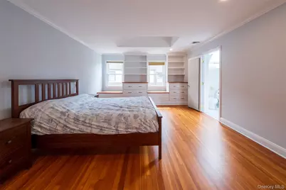217 Larchmont Avenue, Larchmont, NY 10538 - Photo 12