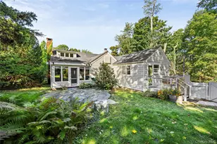 275 Main Bayview Rd, Southold, NY 11971 - Photo 14